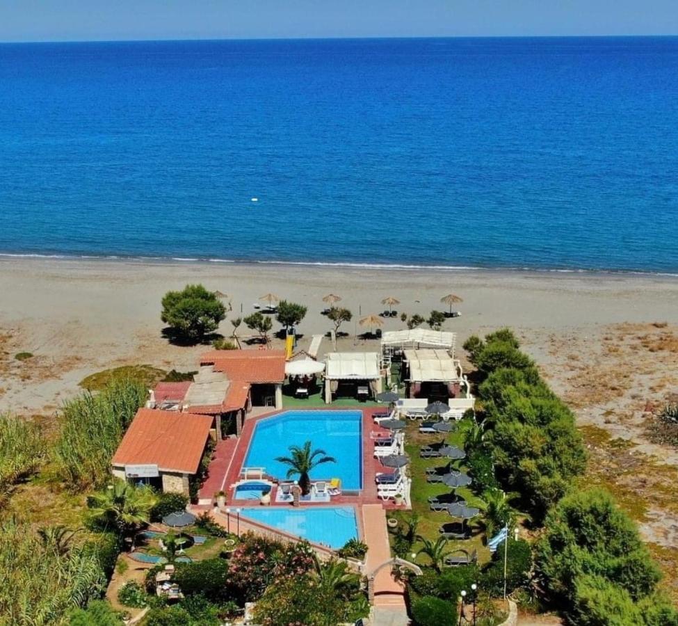 Stavros Villas&Apartments Gerani  エクステリア 写真