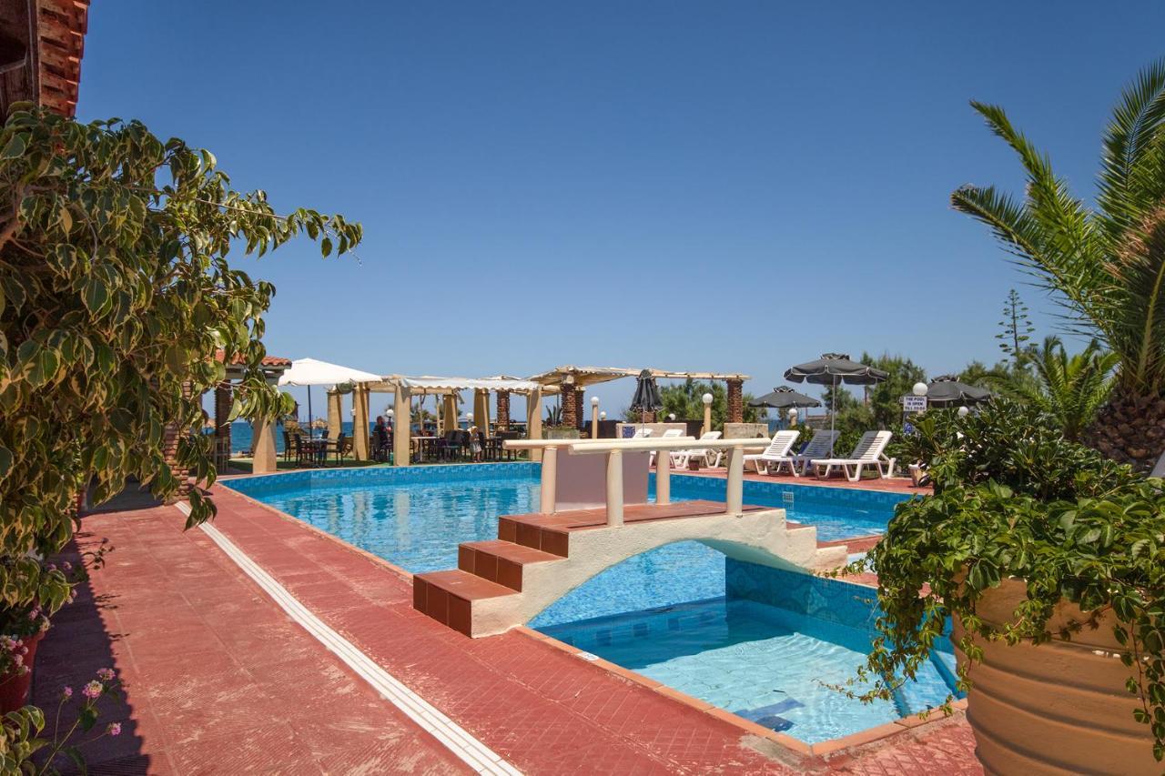 Stavros Villas&Apartments Gerani  エクステリア 写真