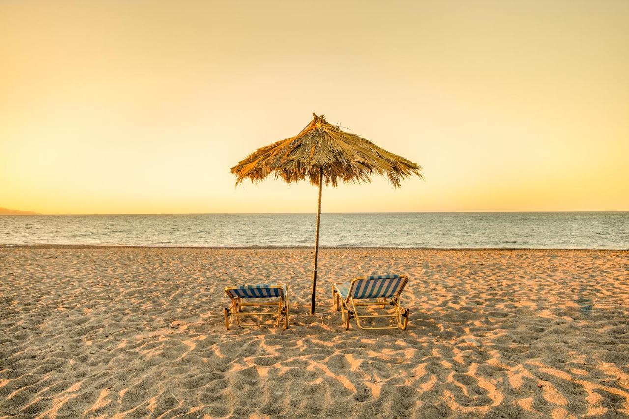 Stavros Villas&Apartments Gerani  エクステリア 写真